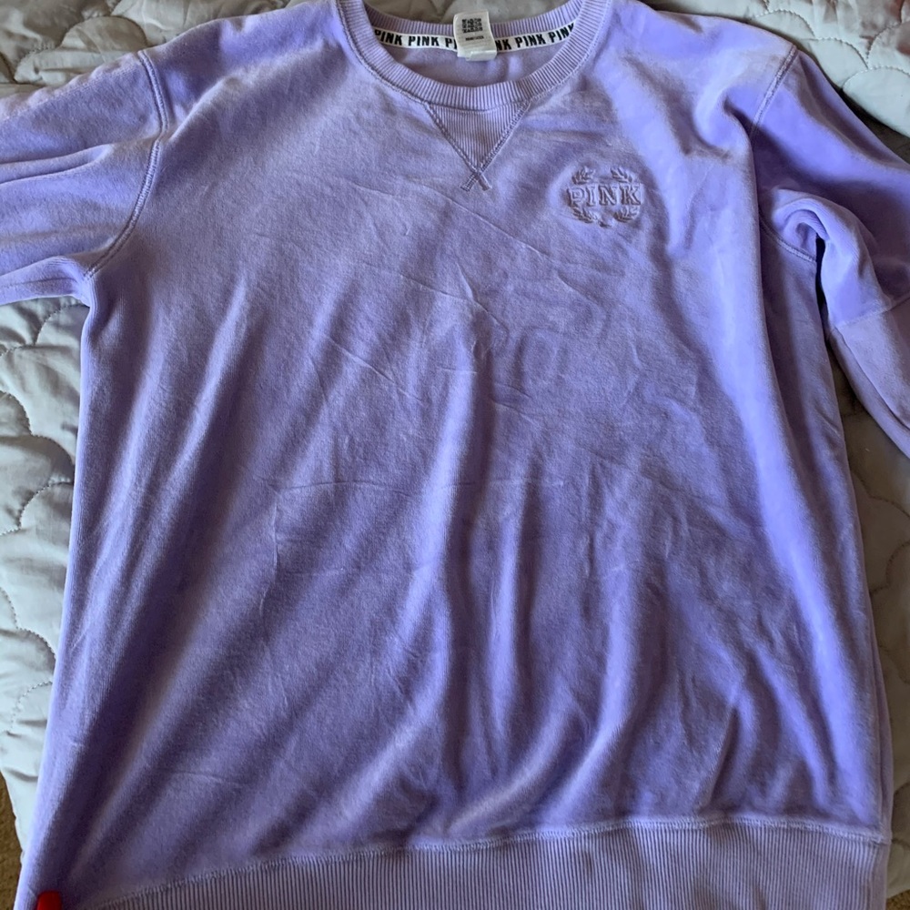 Crewneck - Picture 2 of 3